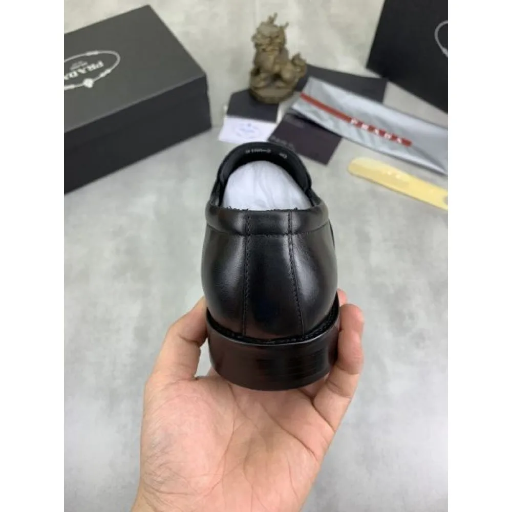 PRADA プラダ 一番注目されている商品 2026 メンズ用 ビジネスシューズ 商品画像 8