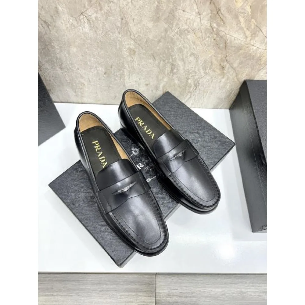 PRADA プラダ ファン必見の春夏新作 2026 メンズ用 ビジネスシューズ 商品画像 5