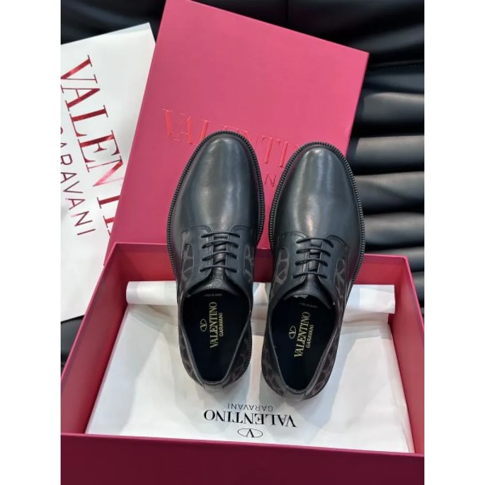 VALENTINO ヴァレンティノ より格上げして 2026 メンズ用 ビジネスシューズ 商品画像 5