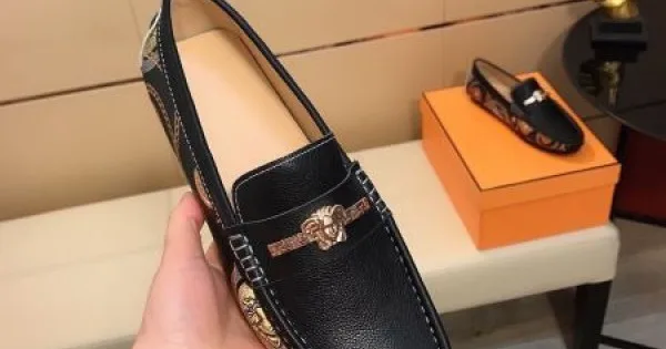 VERSACE ヴェルサーチェ 超人気シリーズ 2026 メンズ用 ビジネスシューズ 商品画像 11