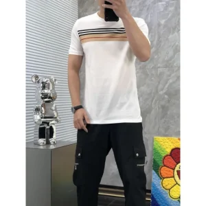 2026 夏気分を盛り上げる BURBERRY バーバリー 半袖Tシャツ 商品画像 1