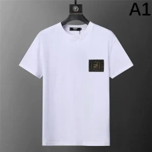 2026 今年の夏はこれで決まり FENDI フェンデイ 半袖Tシャツ 商品画像 1