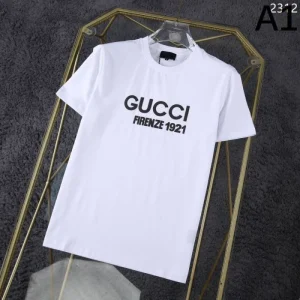 2026 相性が良く断然オススメ GUCCI グッチ 半袖Tシャツ 商品画像 1