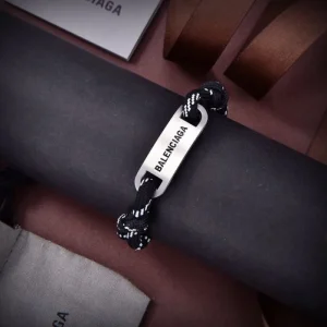 芸能人愛用ブランド 2026 ブレスレット BALENCIAGA バレンシアガ 商品画像 1