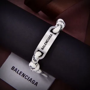 BALENCIAGA バレンシアガ 超人気モデル入荷 2026 ブレスレット 商品画像 1