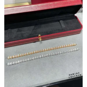 半歩先をゆくオシャレ 2026 ブレスレット CARTIER カルティエ 商品画像 1