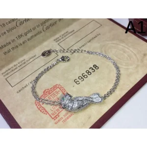 2026 CARTIER カルティエ ブレスレット 目を引くーデザインが特徴的 商品画像 1
