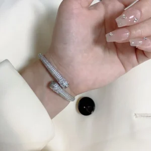 CARTIER カルティエ この夏欠かせないアイテム 2026 ブレスレット 商品画像 1