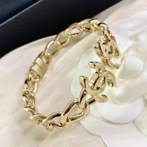 CHANEL シャネル トレンドを追求した新作 2026 ブレスレット 商品画像 1