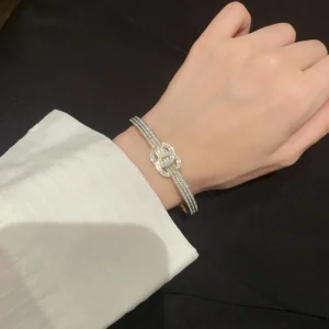 CHANEL シャネル 春夏は継続系のトレンド 2026 ブレスレット 商品画像 1