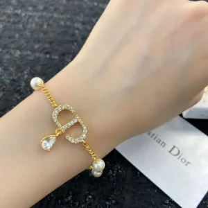DIOR ディオール 大人買いする方も多い 2026 ブレスレット 商品画像 1