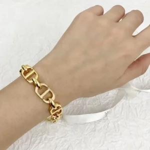 DIOR ディオール お目立ち度の高い新品 2026 ブレスレット 商品画像 1