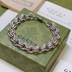 新作いきなり値下げ! 2026 ブレスレット GUCCI グッチ 商品画像 1