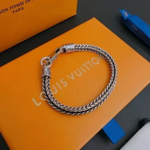 高度なデザイン 2026 ブレスレット LOUIS VUITTON ルイヴィトン 商品画像 1