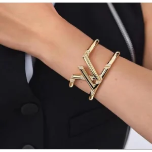トレンド感抜群 2026 ブレスレット LOUIS VUITTON ルイヴィトン 商品画像 1