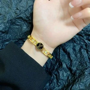 人気定番大人気 2026 ブレスレット LOUIS VUITTON ルイヴィトン 商品画像 1
