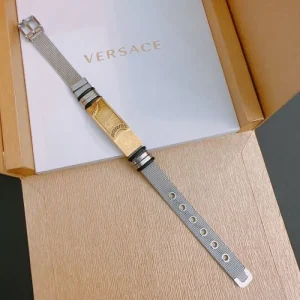 話題の春季新作 2026 ブレスレット VERSACE ヴェルサーチェ 商品画像 1