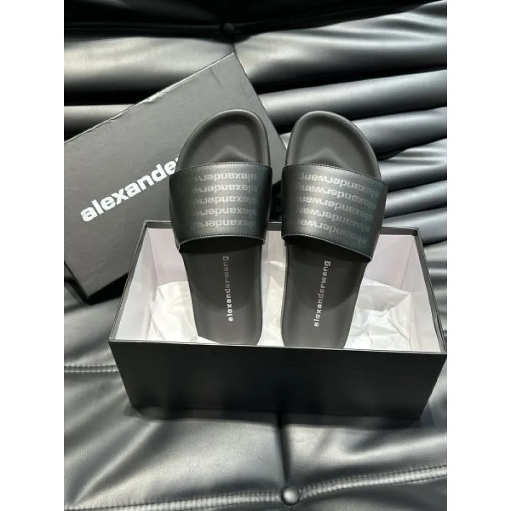 ALEXANDER WANG アレキサンダーワン 今夏も絶対に流行る 2026 メンズ用 スリッパ 商品画像 4