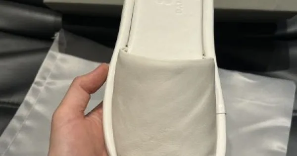 BALENCIAGA バレンシアガ 人気セール100%新品 2026 メンズ用 スリッパ 商品画像 11