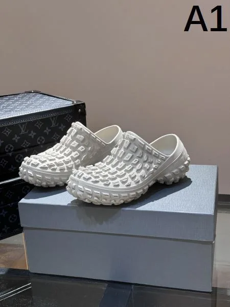 BALENCIAGA バレンシアガ 海外よりお届け限定品 2026 メンズ用 サンダル 商品画像 10