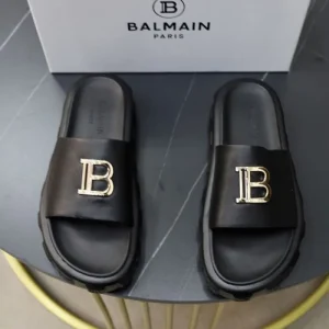 BALMAIN バルマン 国境も時代も超えた夏季新作 2026 メンズ用 スリッパ 商品画像 1
