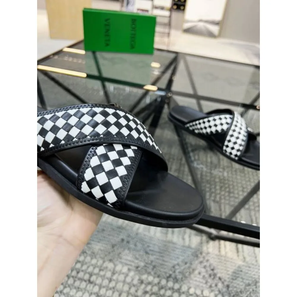 BOTTEGA VENETA ボッテガヴェネタ どちらも人気がある 2026 メンズ用 スリッパ 商品画像 7
