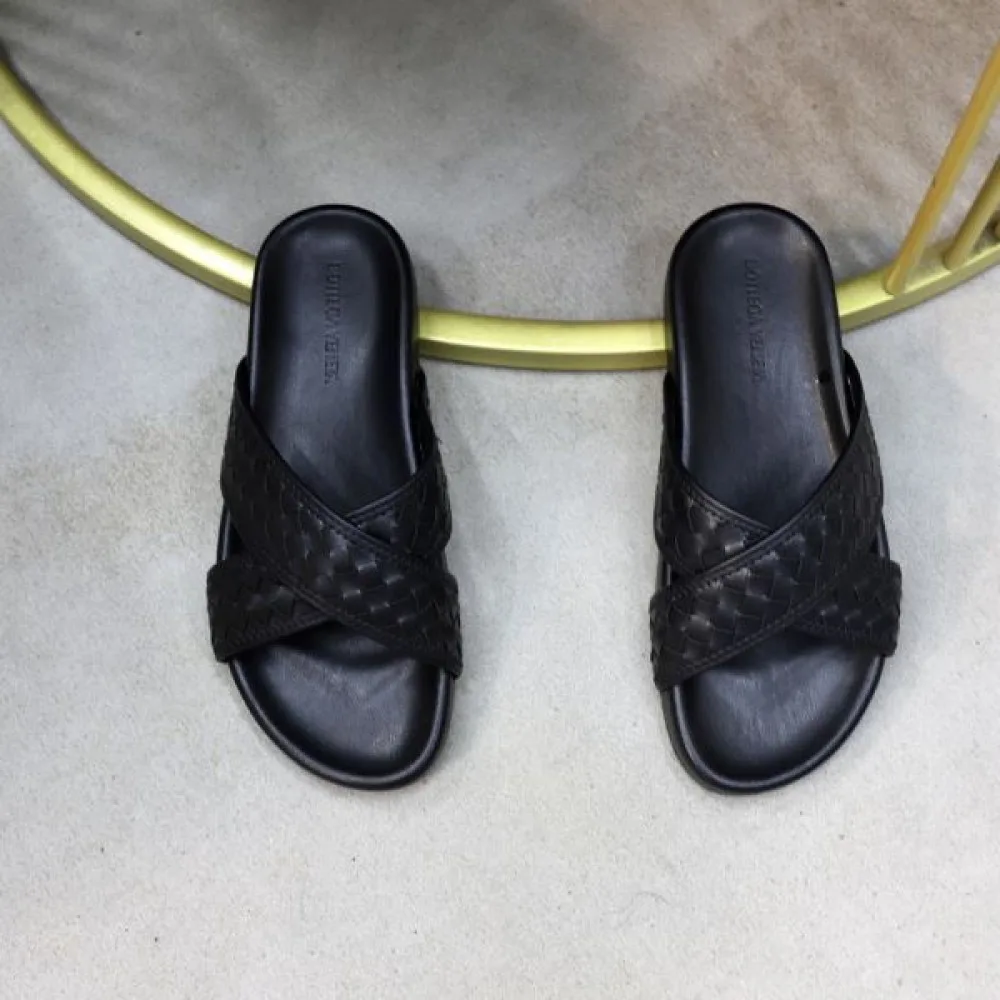 BOTTEGA VENETA ボッテガヴェネタ 鮮やかな春夏らしい 2026 メンズ用 スリッパ 商品画像 5