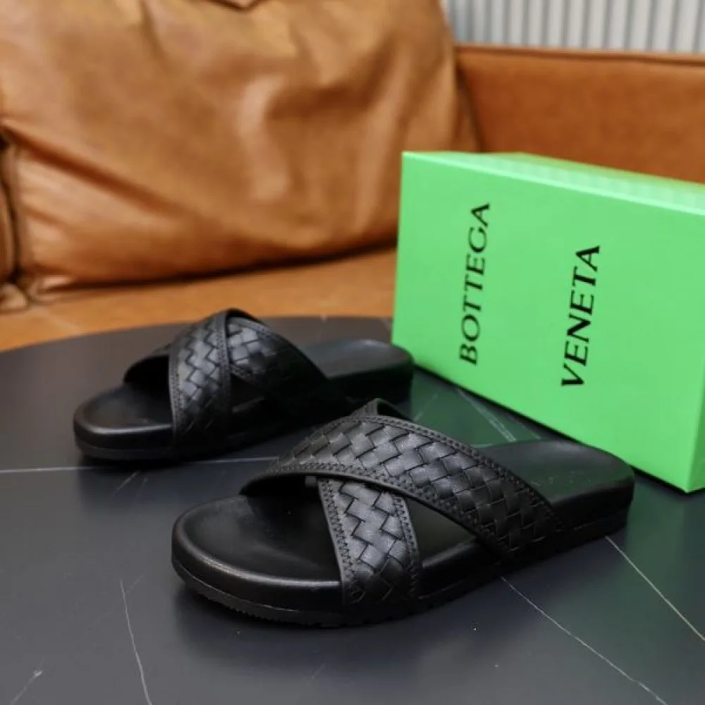 BOTTEGA VENETA ボッテガヴェネタ 鮮やかな春夏らしい 2026 メンズ用 スリッパ 商品画像 9