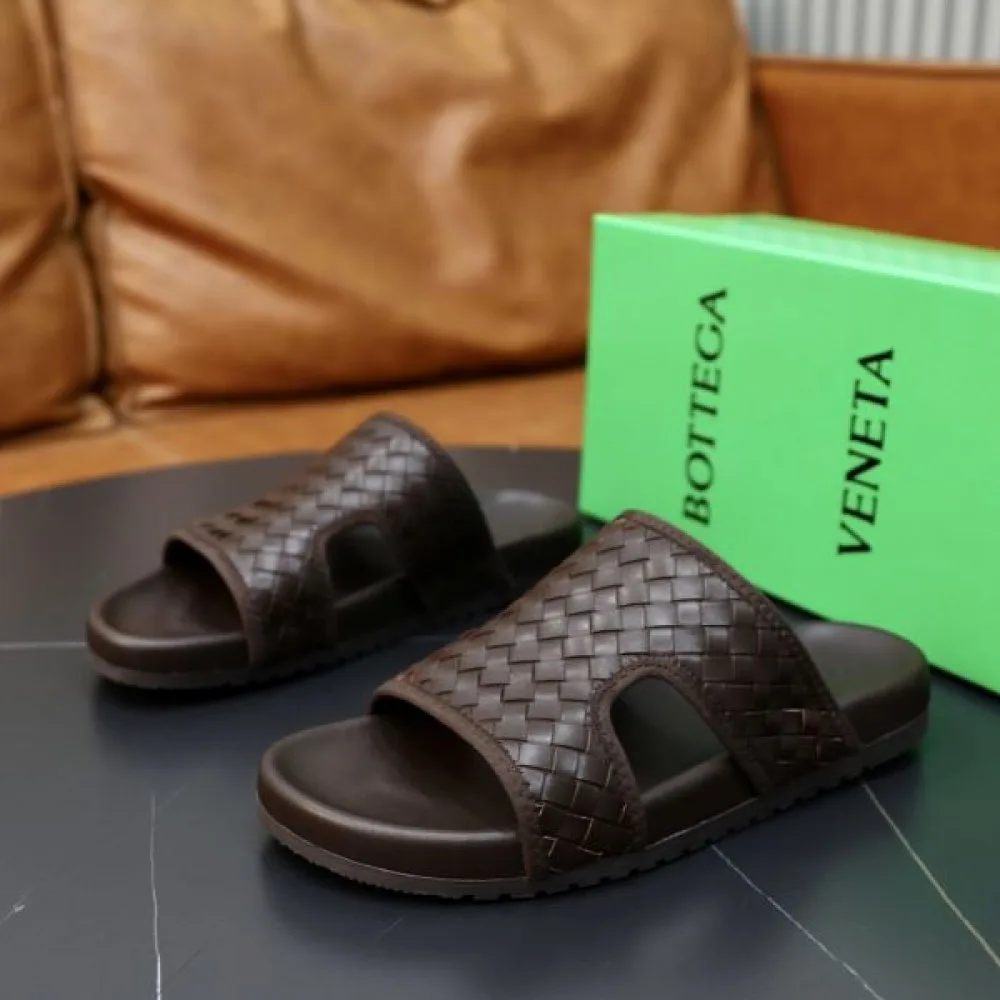 BOTTEGA VENETA ボッテガヴェネタ ベスト系のアイテム 2026 メンズ用 スリッパ 商品画像 9