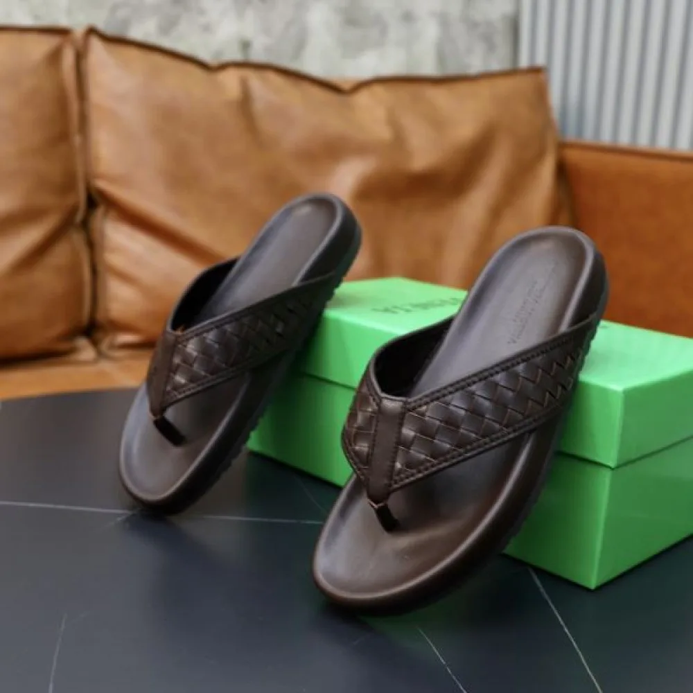 BOTTEGA VENETA ボッテガヴェネタ 春夏の流行アイテム 2026 メンズ用 スリッパ 商品画像 7