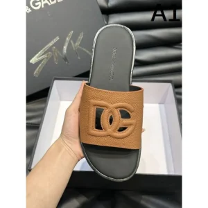 DOLCE&GABBANA ドルチェ&ガッバーナ 高い活用度 2026 メンズ用 サンダル 商品画像 1