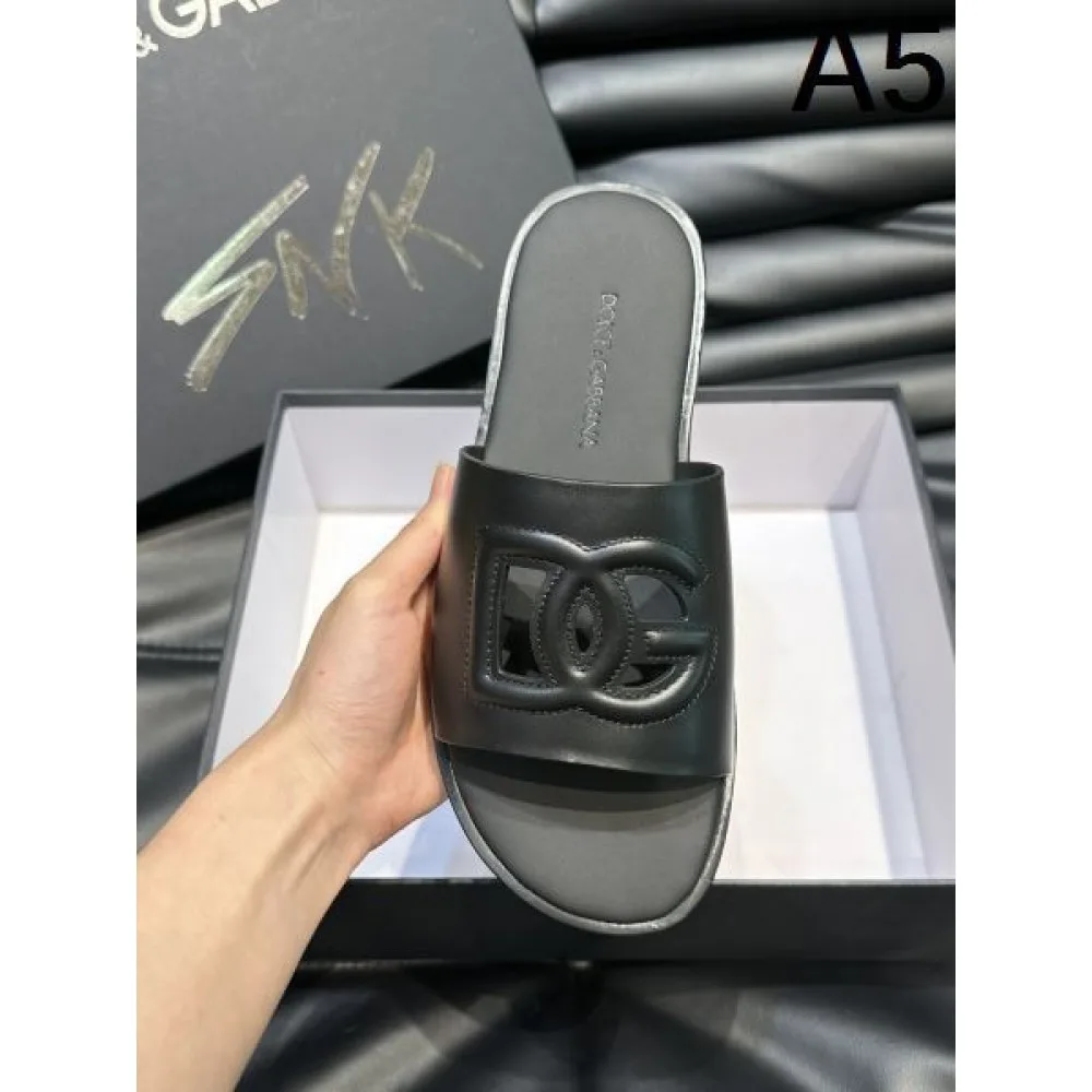DOLCE&GABBANA ドルチェ&ガッバーナ 高い活用度 2026 メンズ用 サンダル 商品画像 5