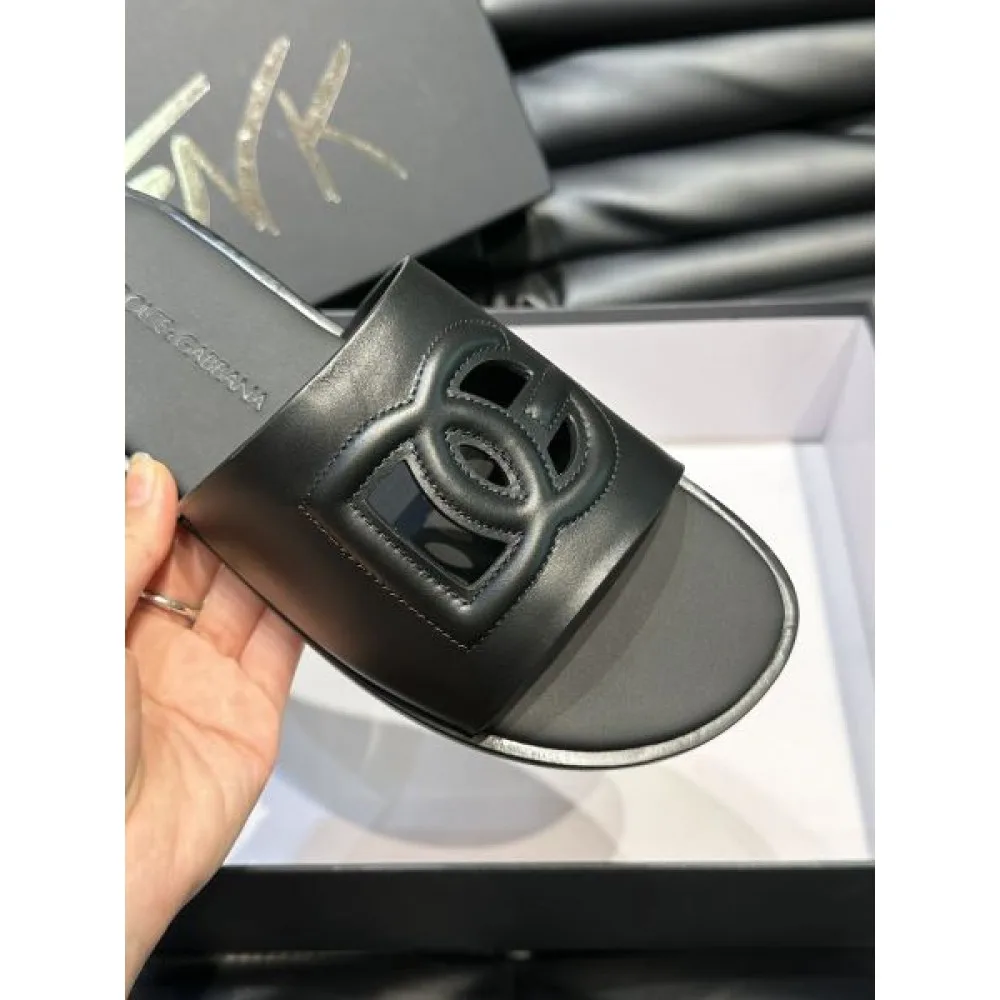 DOLCE&GABBANA ドルチェ&ガッバーナ 高い活用度 2026 メンズ用 サンダル 商品画像 8