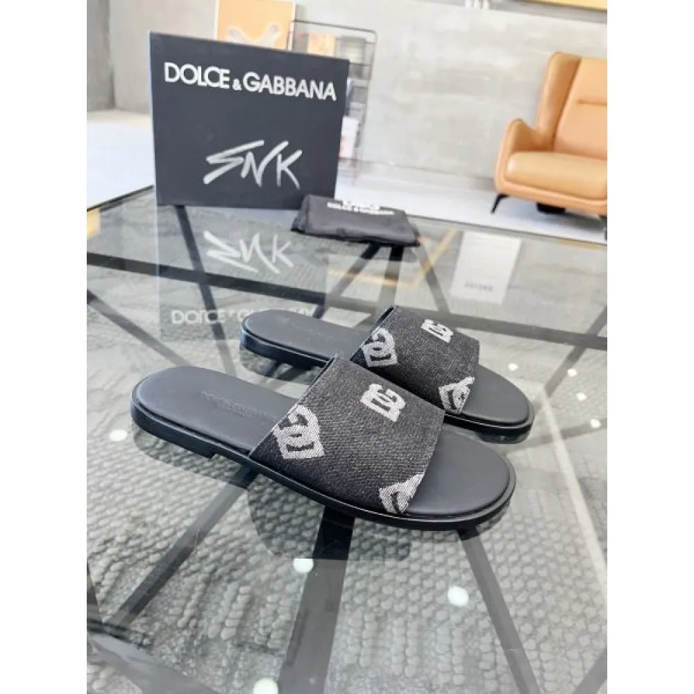 DOLCE&GABBANA ドルチェ&ガッバーナ 話題の新作到着 2026 メンズ用 サンダル 商品画像 2