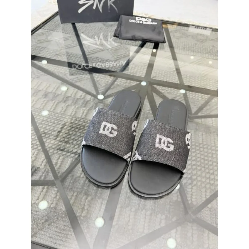 DOLCE&GABBANA ドルチェ&ガッバーナ 話題の新作到着 2026 メンズ用 サンダル 商品画像 3