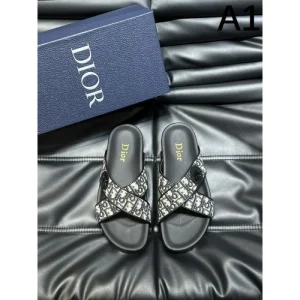 DIOR ディオール 日本でも根強い人気のブランド 2026 メンズ用 スリッパ 商品画像 1