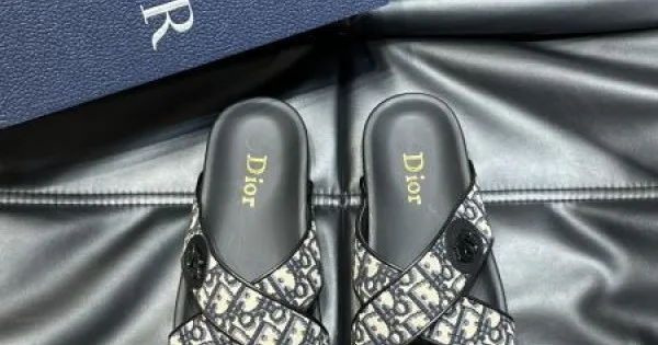 DIOR ディオール 日本でも根強い人気のブランド 2026 メンズ用 スリッパ 商品画像 11