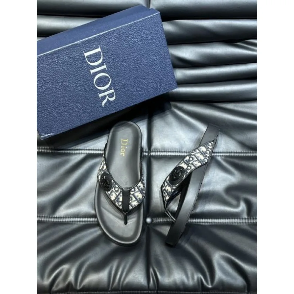 DIOR ディオール 最新先取りおしゃれなロゴ入り 2026 メンズ用 スリッパ 商品画像 3