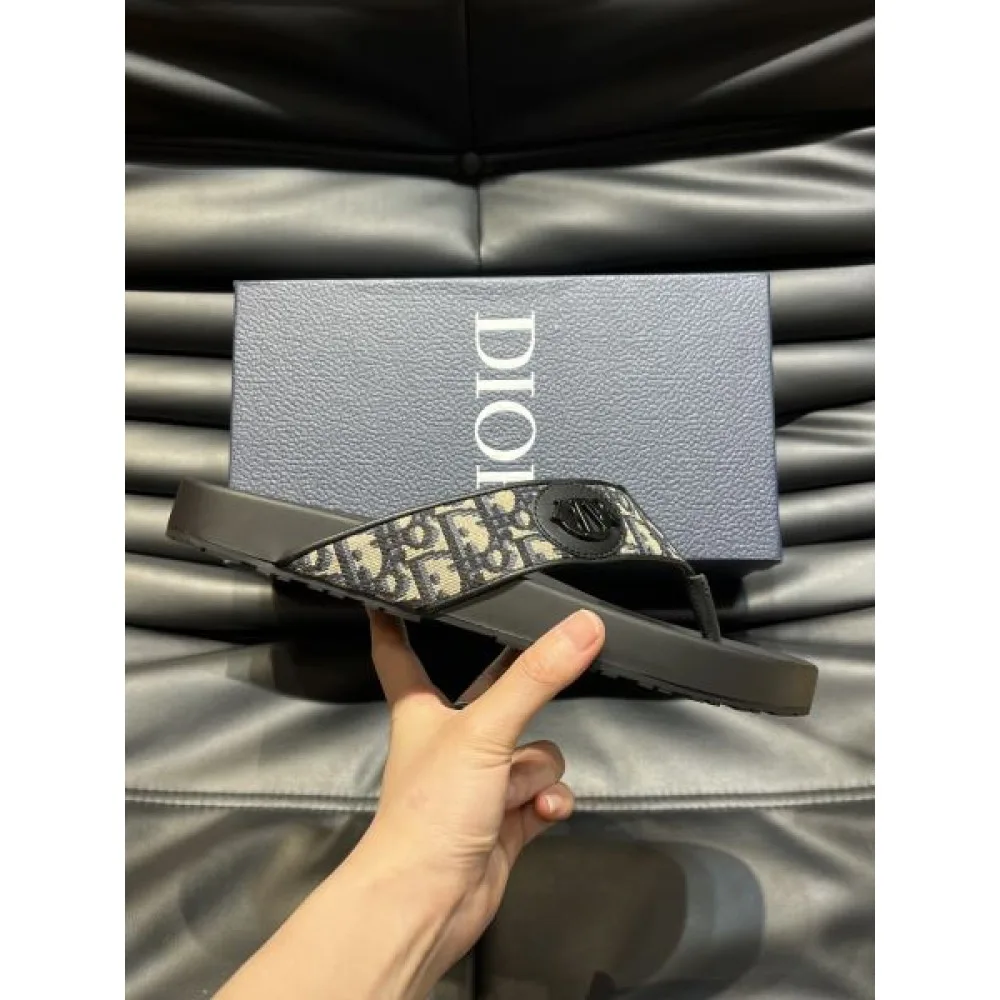 DIOR ディオール 最新先取りおしゃれなロゴ入り 2026 メンズ用 スリッパ 商品画像 5