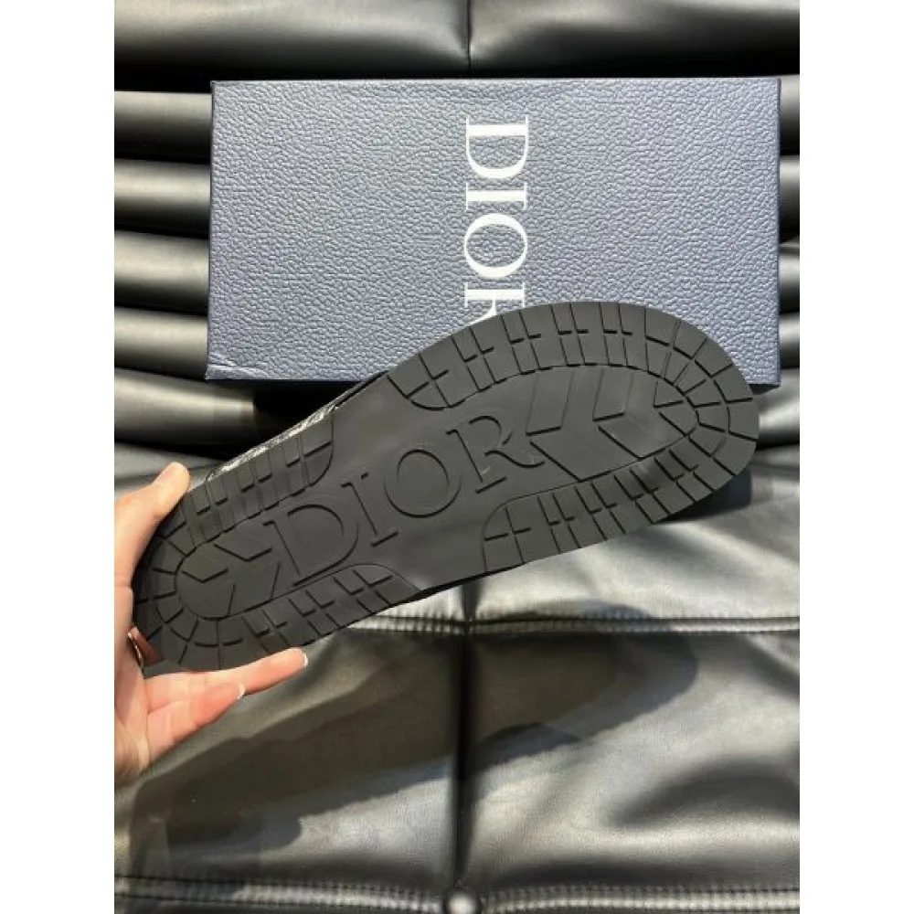 DIOR ディオール 最新先取りおしゃれなロゴ入り 2026 メンズ用 スリッパ 商品画像 9