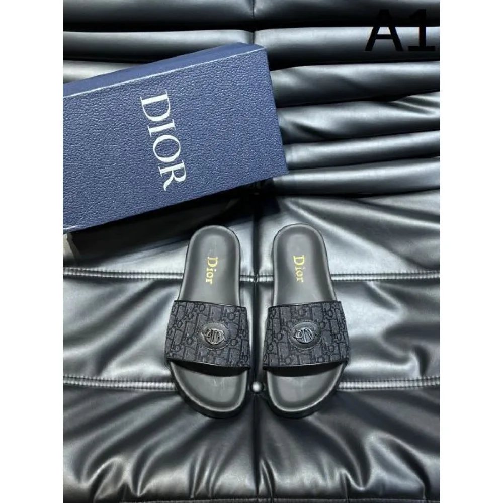 DIOR ディオール 日本でも根強い人気のブランド 2026 メンズ用 スリッパ 商品画像 1