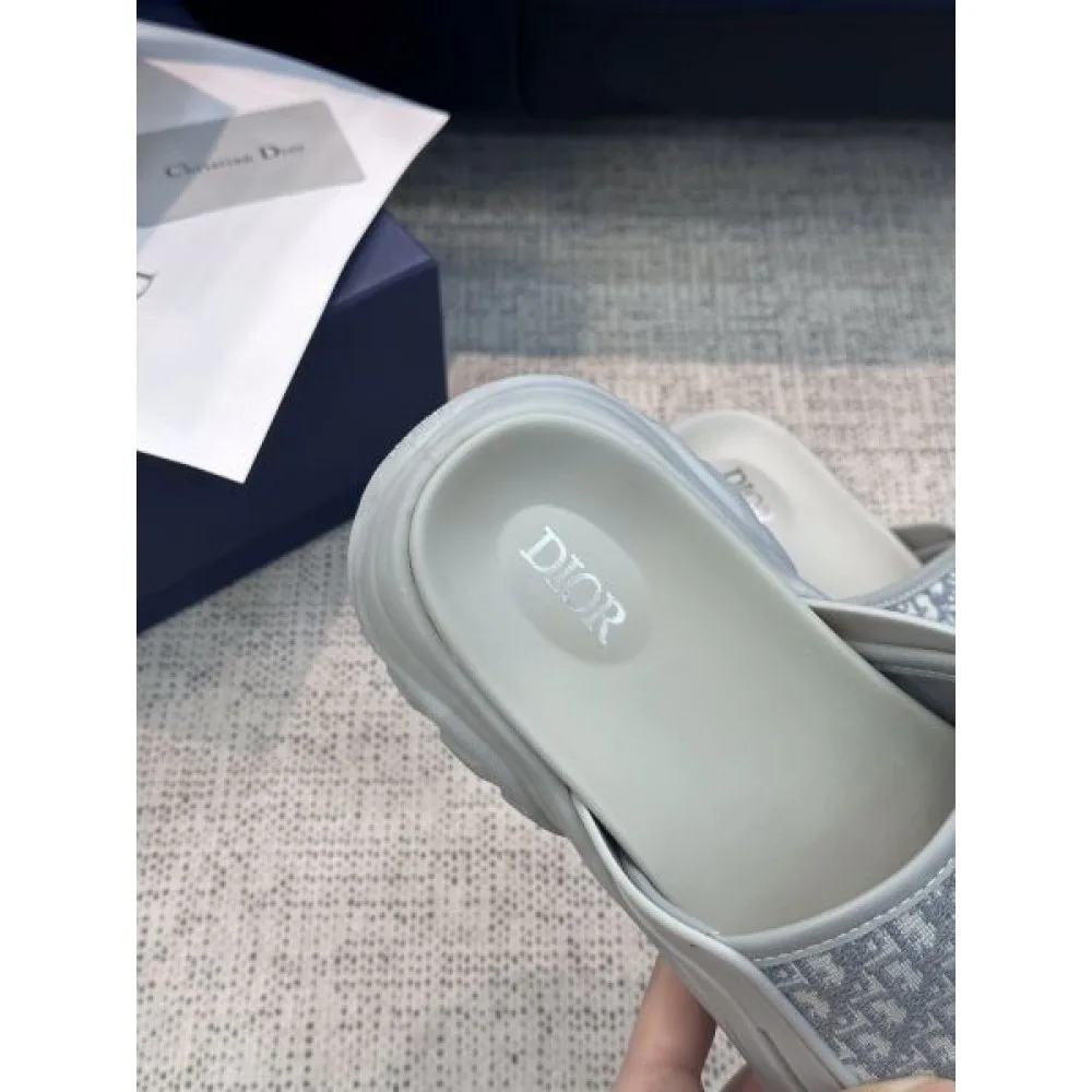 DIOR ディオール 手持ち在庫あり海外セレブ愛用 2026 メンズ用 スリッパ 商品画像 9