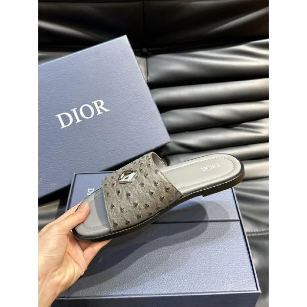 DIOR ディオール この夏は目を引くスタイル 2026 メンズ用 サンダル 商品画像 8