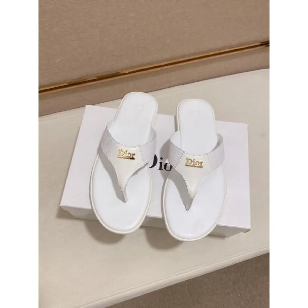 DIOR ディオール 今季ヒット必至の夏季新作 2026 メンズ用 サンダル 商品画像 3