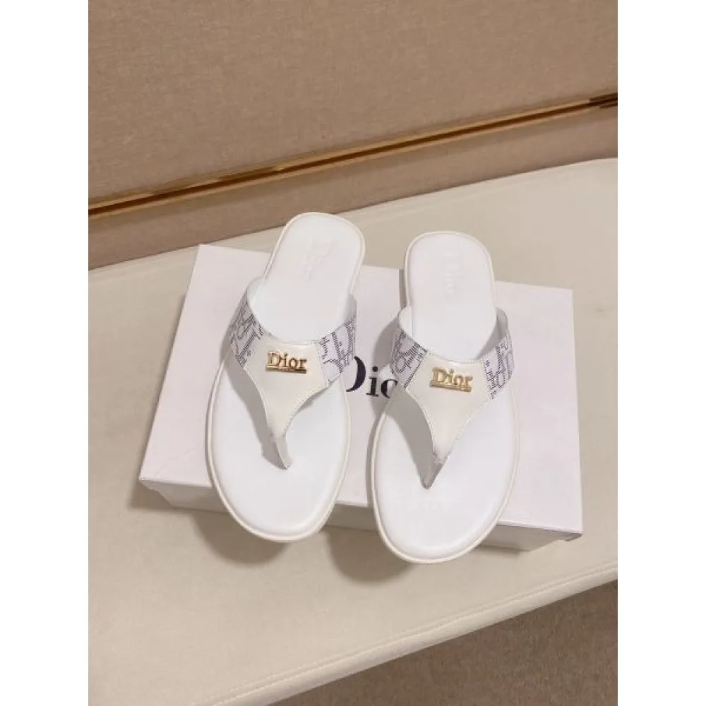 DIOR ディオール 夏のおでかけにもぴったり 2026 メンズ用 サンダル 商品画像 4