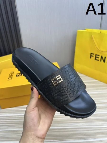 FENDI フェンデイ モード感の高い春夏のスタイル 2026 メンズ用 スリッパ 商品画像 10