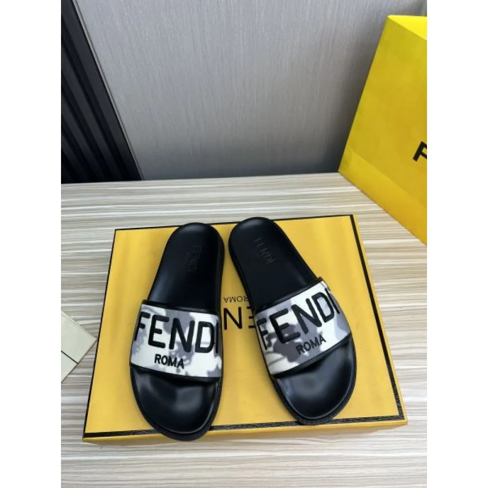 FENDI フェンデイ 人気もまだまだ継続しています 2026 メンズ用 スリッパ 商品画像 3
