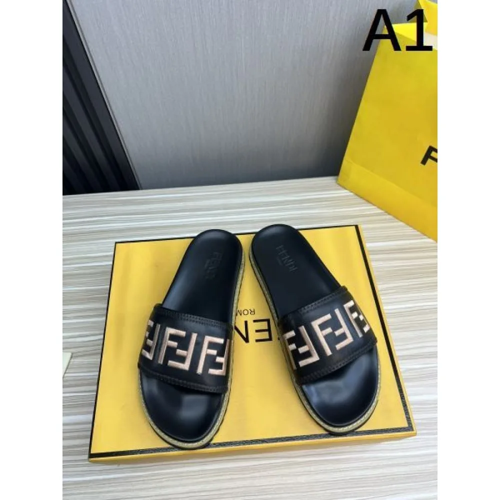 FENDI フェンデイ カジュアルさも強めなアイテム 2026 メンズ用 スリッパ 商品画像 1