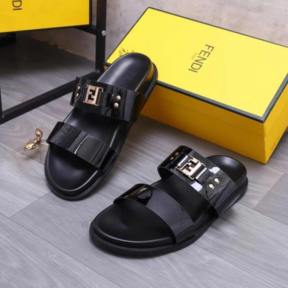 FENDI フェンデイ 今夏のお気に入りスタイル 2026 メンズ用 サンダル 商品画像 3
