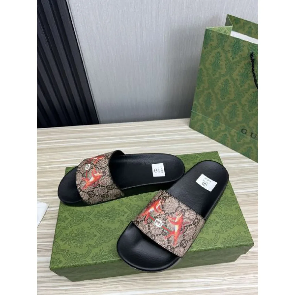 GUCCI グッチ 海外の顧客限定先行セール 2026 メンズ用 スリッパ 商品画像 3